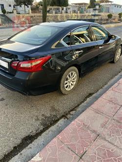 نيسان ألتيما